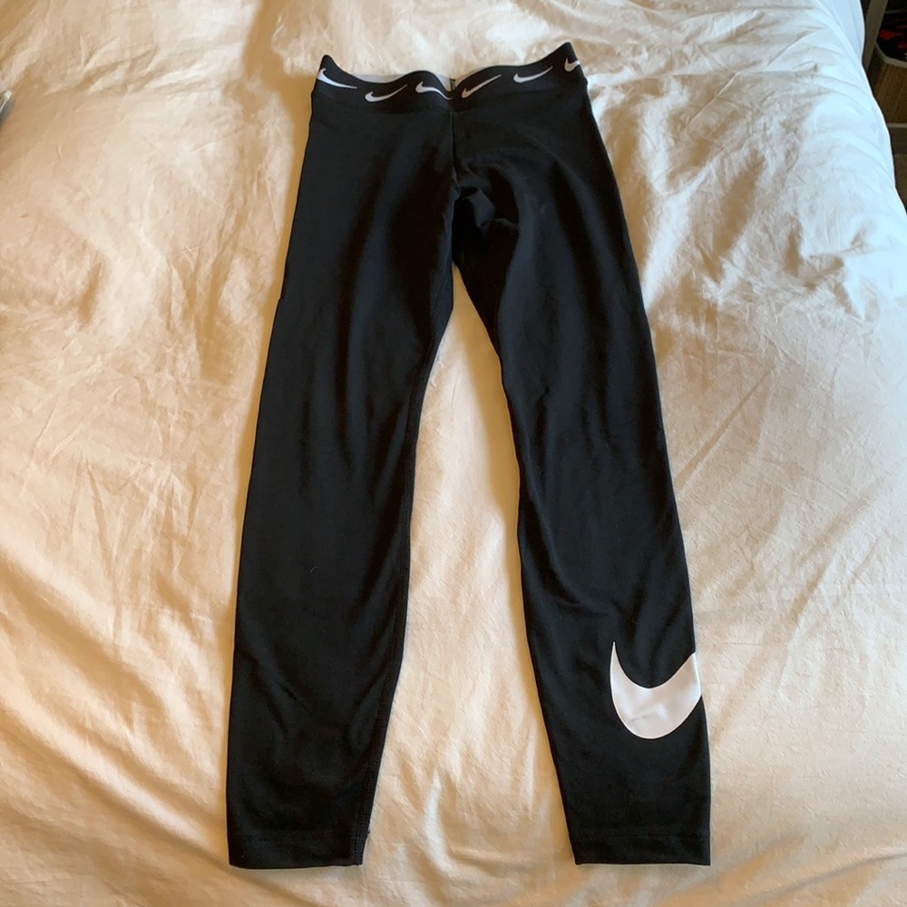 Brand new Nike Legging